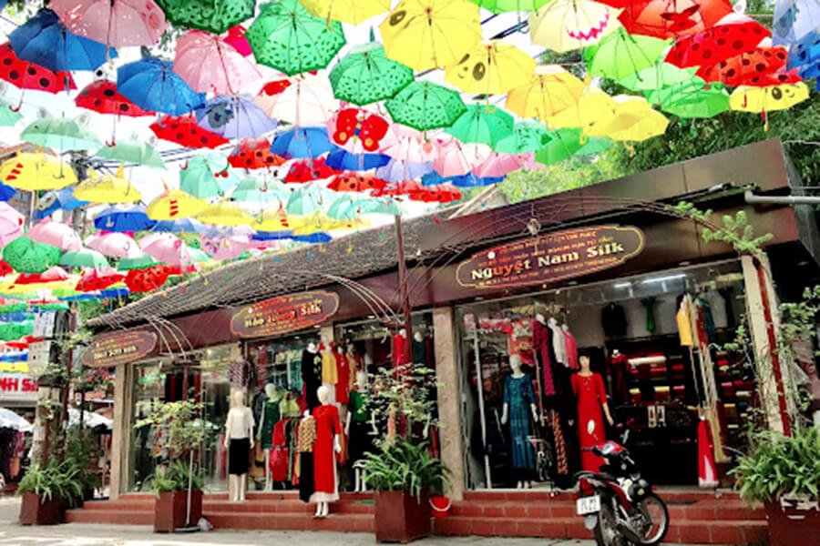 Van Phuc Silk Village